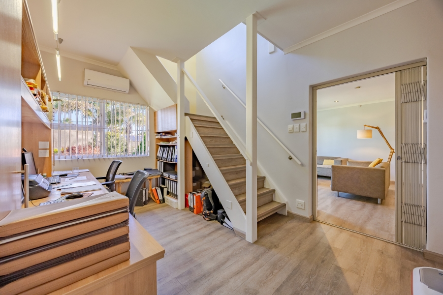 5 Bedroom Property for Sale in Milnerton Central Western Cape